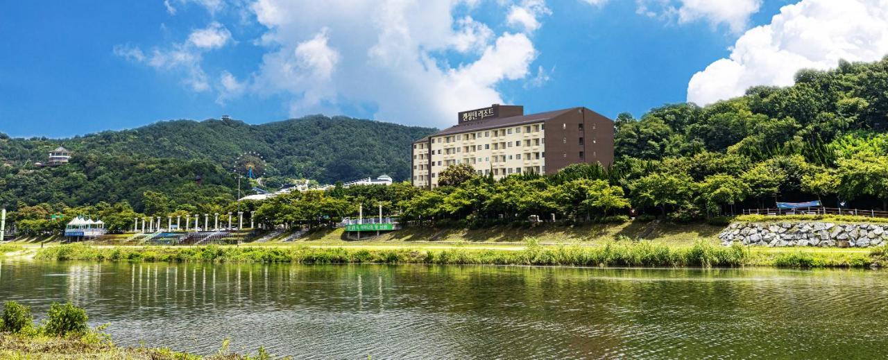 Kensingtonresort Jirisannamwon Экстерьер фото
